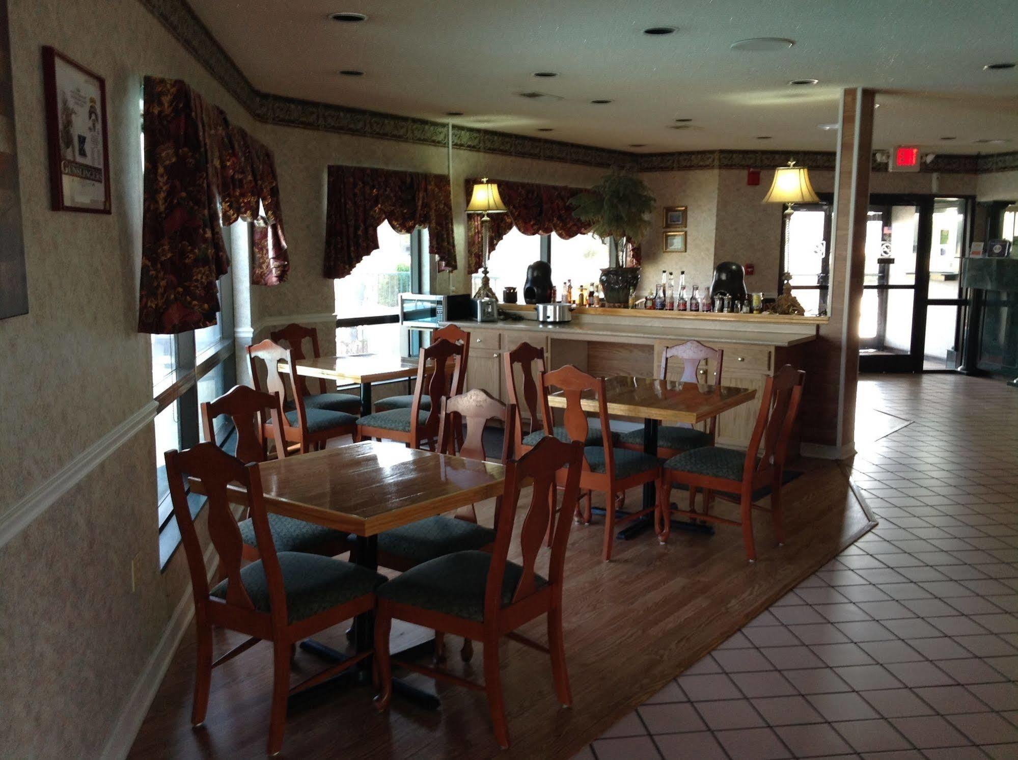 Hallmarc Inn & Suites Of West Memphis Buitenkant foto