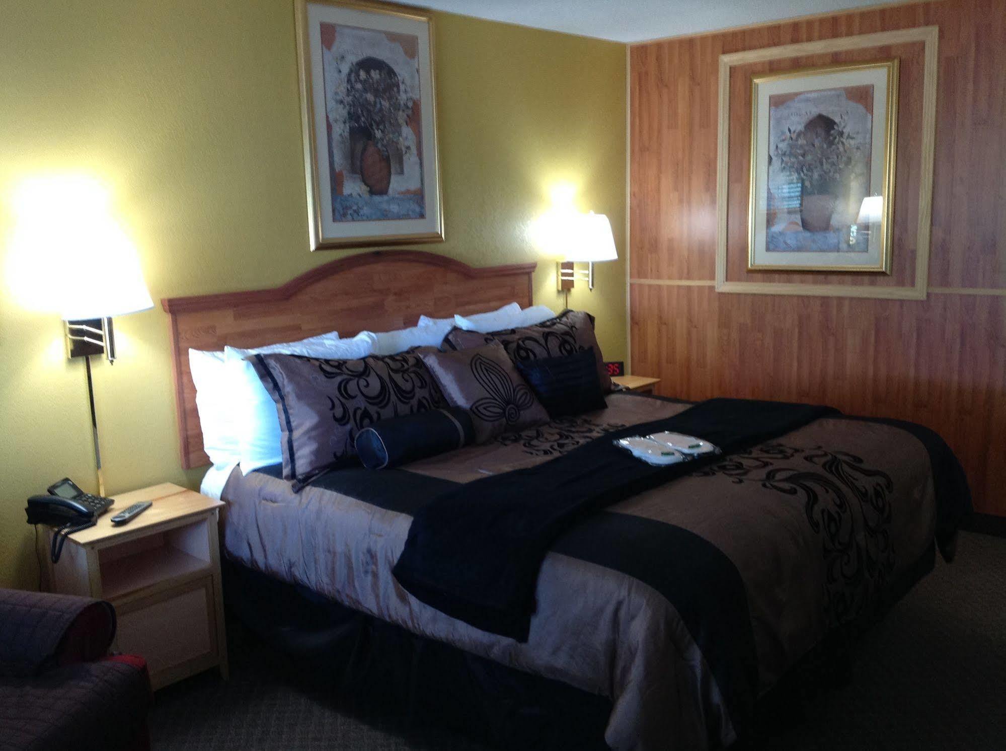 Hallmarc Inn & Suites Of West Memphis Buitenkant foto