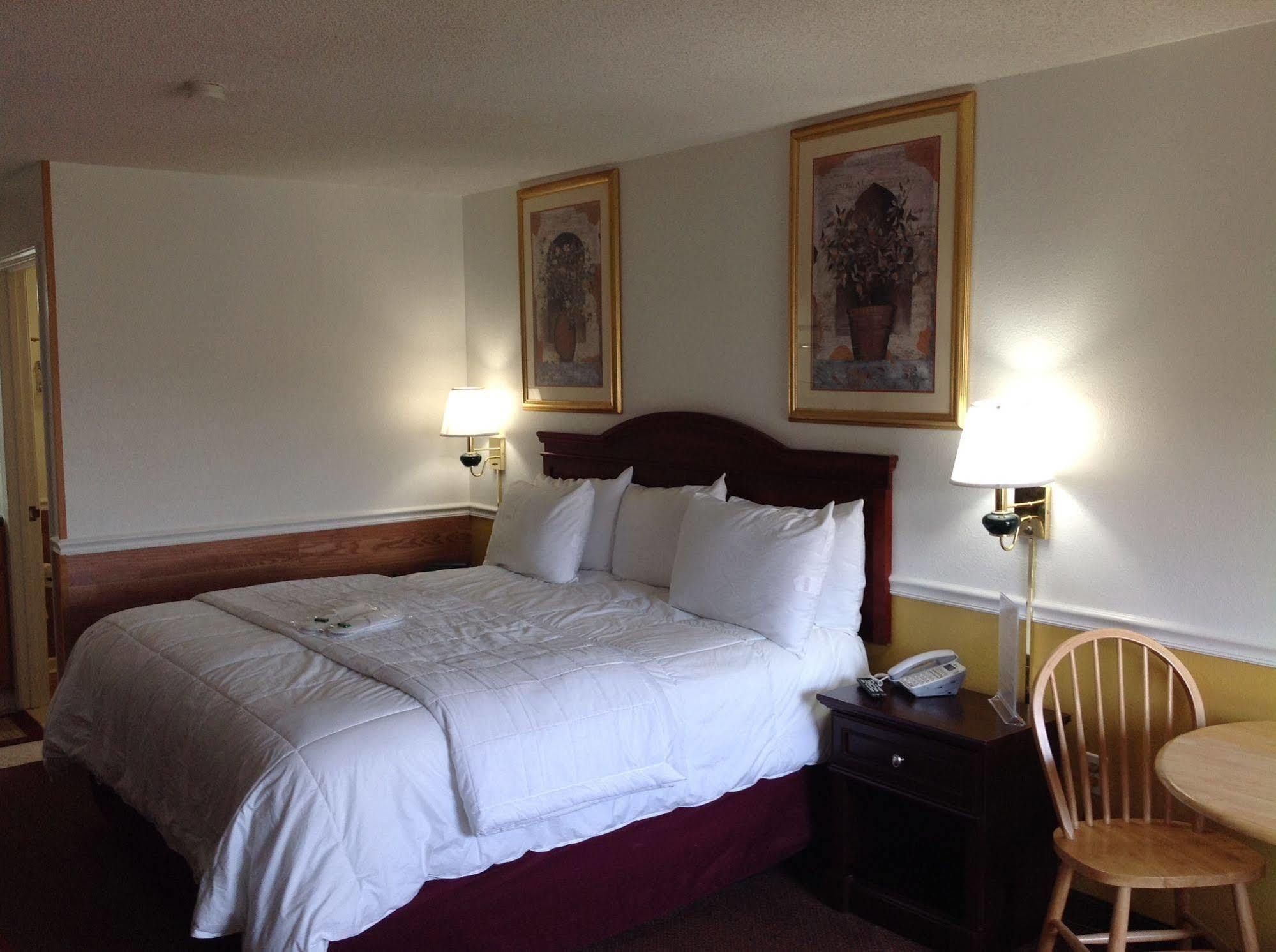 Hallmarc Inn & Suites Of West Memphis Buitenkant foto