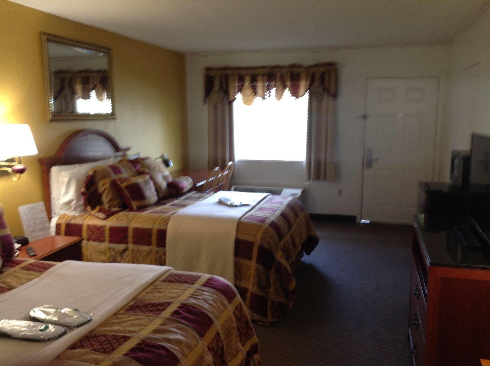 Hallmarc Inn & Suites Of West Memphis Buitenkant foto